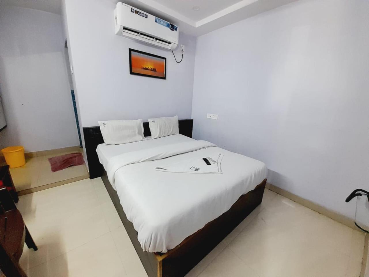 Sk Guest House فيساخاباتنام المظهر الخارجي الصورة